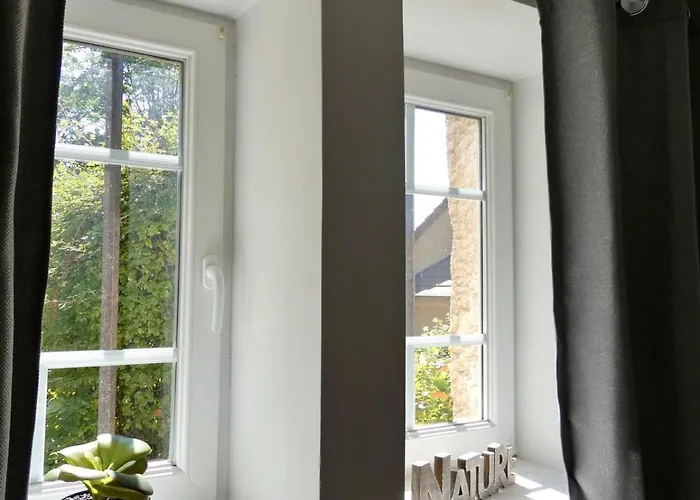 Le Du Chene Rouvre Corbeil-Cerf