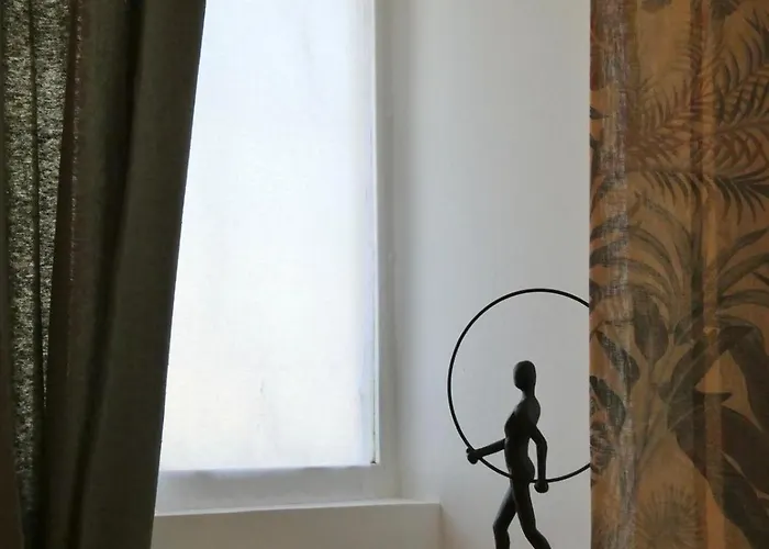 Le Du Chene Rouvre * Corbeil-Cerf